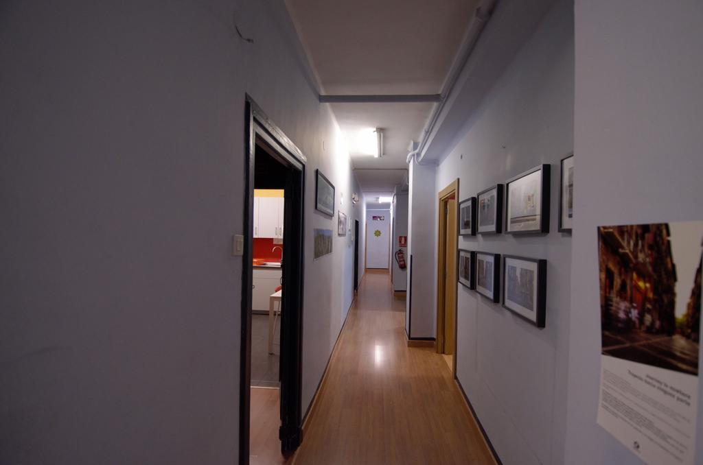 Hostel Hemingway Памплона Экстерьер фото