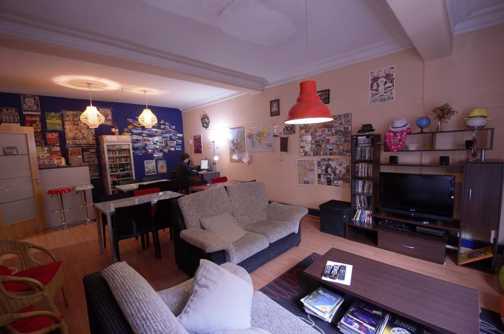 Hostel Hemingway Памплона Экстерьер фото