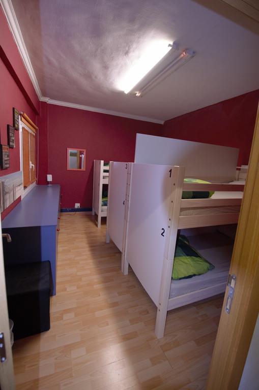 Hostel Hemingway Памплона Экстерьер фото