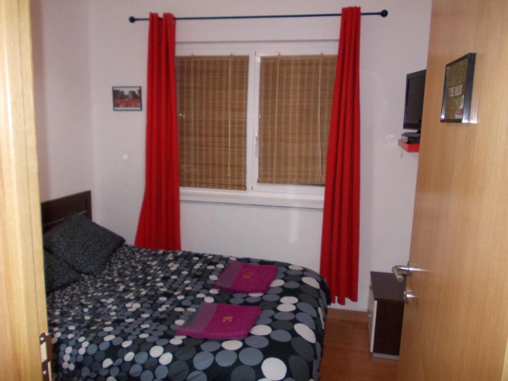 Hostel Hemingway Памплона Номер фото